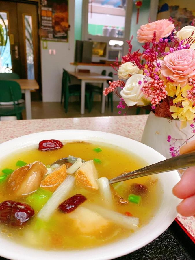 鐵花108 民宿 Taitung ภายนอก รูปภาพ